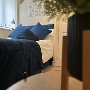 Apartment 2 Bdr City Centre With Parking, Cardiff